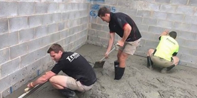 trenic team 4 400x200 72dpi (4)